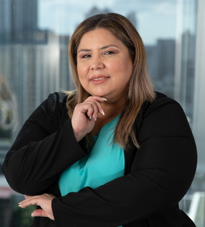 Lizbeth Esquivel